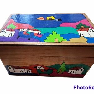 La Palma Folk Art from El Salvador Painted Real Wood Jewelry Box